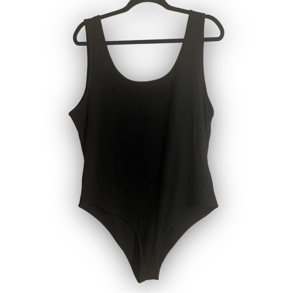 RIBBED TANK BODYSUIT